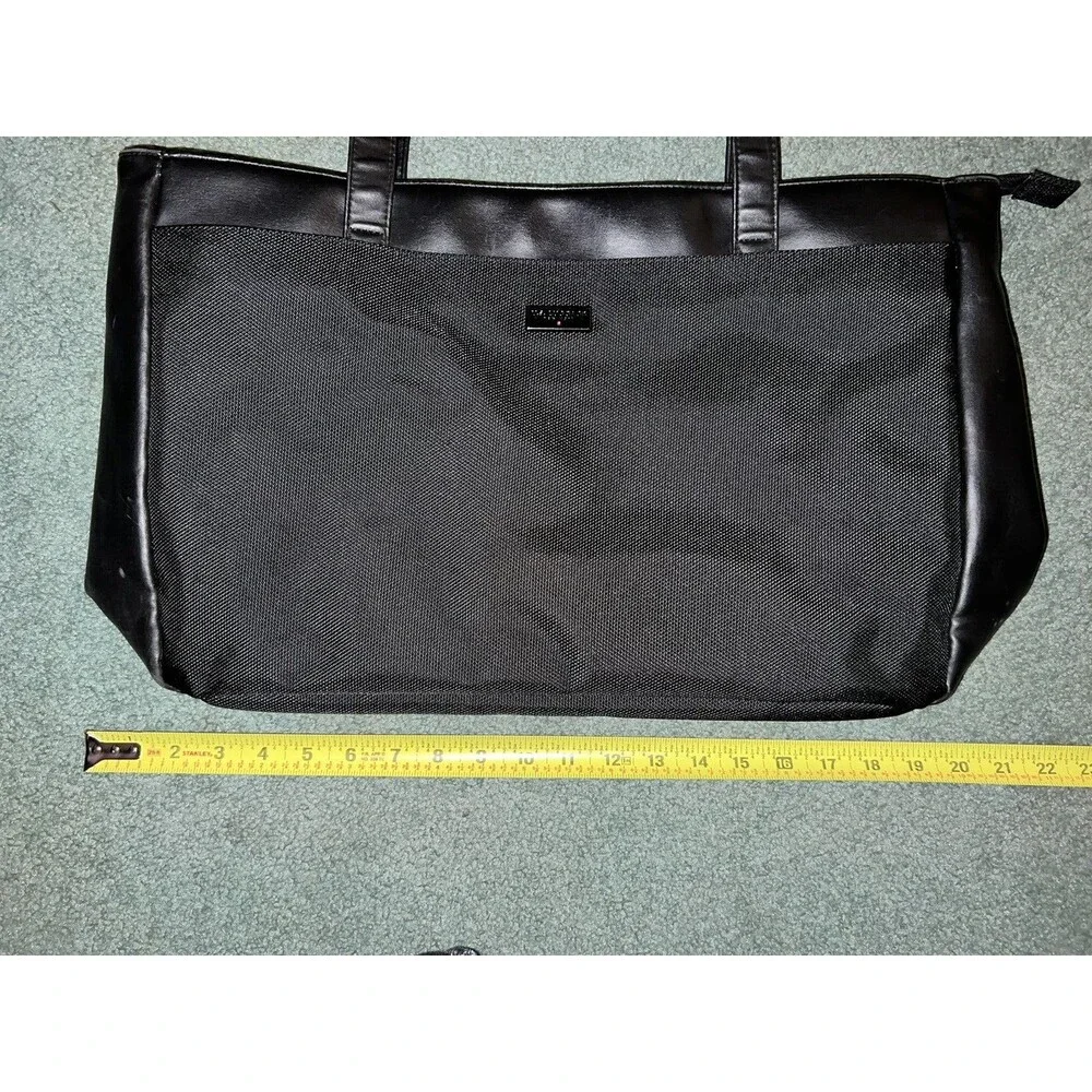 US Luggage New York Black Leather Briefcase